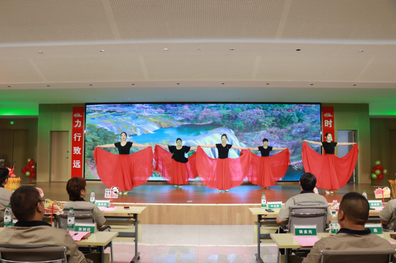 情满中秋  喜迎国庆